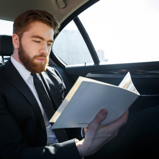 Chauffeur privé pour réunions et déplacements